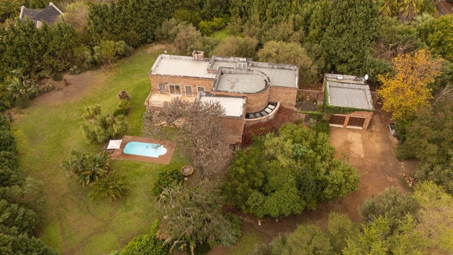 5 Bedroom Property for Sale in Vierlanden Western Cape